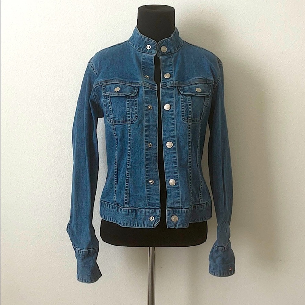 EUC TOMMY HILLFIGER JEAN JACKET